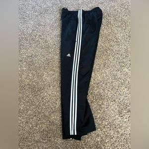 Adidas men’s L jogging pants